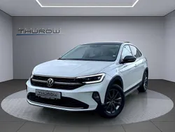 Pure white/deep black perleffekt Gebraucht 2022 VW Taigo Style SUV | 19.900 € (Guter Preis)