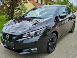 Schwarz Gebraucht 2022 Nissan Leaf N-Connecta Kleinwagen | 19.500 € (Fairer Preis)