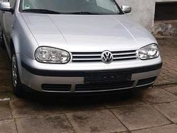 Grau Gebraucht 2001 VW Golf IV Limousine | 1.800 € (Fairer Preis)