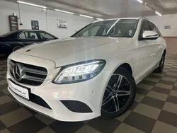 Weiß Gebraucht 2020 Mercedes C220 Avantgarde Limousine | 20.500 € (Superpreis)