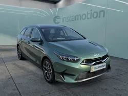 Grün Gebraucht 2023 Kia Ceed Sportswagon Spirit Kombi | 28.490 € (Fairer Preis)