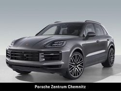 Grau Gebraucht 2024 Porsche Cayenne SUV | 97.490 € (Superpreis)