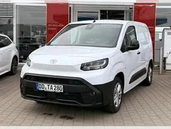 Weiß (icy white uni) Neu 2025 Toyota Proace City Van | 25.090 € (Fairer Preis)