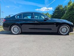 Schwarz Gebraucht 2015 BMW 320 Luxury Line Limousine | 14.100 € (Fairer Preis)