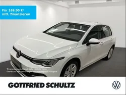 Weiß Gebraucht 2022 VW Golf VIII Life Limousine | 20.350 € (Fairer Preis)