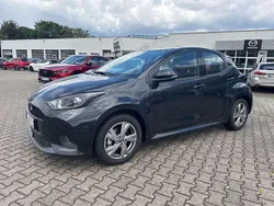 Opera black Gebraucht 2024 Mazda 2 Exclusive-Line Kleinwagen | 23.381 € (Etwas zu teuer)
