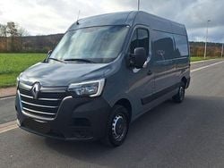 Grau Gebraucht 2020 Renault Master Limousine | 19.200 € (Fairer Preis)
