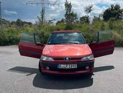 Rot Gebraucht 1999 Peugeot 306 Cabriolet Cabrio | 1.700 €