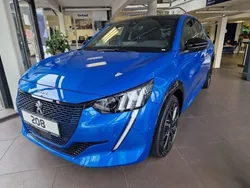Blau Gebraucht 2024 Peugeot e-208 GTi Kleinwagen | 24.990 € (Etwas zu teuer)