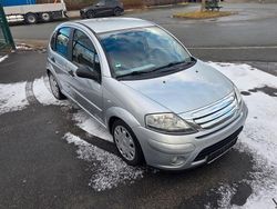 Silber Gebraucht 2007 Citroën C3 Style Limousine | 2.950 € (Fairer Preis)