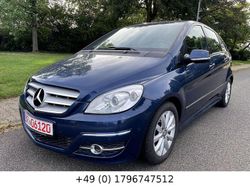 Blau Gebraucht 2008 Mercedes B180 Van / Kleinbus | 4.700 € (Guter Preis)