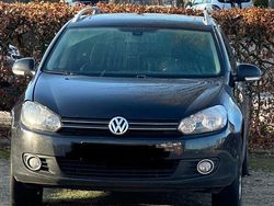 Schwarz Gebraucht 2010 VW Golf Comfortline Kombi | 2.499 € (Guter Preis)