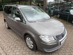 Grau Gebraucht 2008 VW Touran Trendline Van / Kleinbus | 3.450 € (Guter Preis)