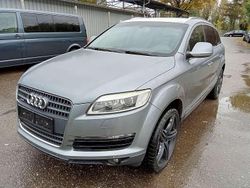Quarzgrau metallic Gebraucht 2008 Audi Q7 SUV | 4.900 €
