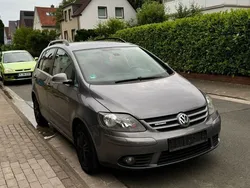 Grau Gebraucht 2008 VW Golf Plus Cross United Van / Kleinbus | 2.200 € (Fairer Preis)