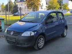 Blau Gebraucht 2007 VW Fox Basis Kleinwagen | 650 € (Etwas zu teuer)