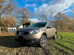 Beige Gebraucht 2011 Nissan Qashqai SUV | 9.600 € (Teuer)