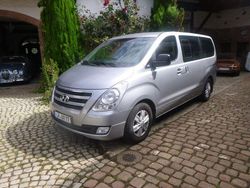 Silber Gebraucht 2017 Hyundai H-1 Van / Kleinbus | 11.900 € (Fairer Preis)