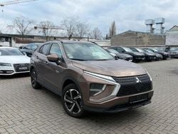 Braun Gebraucht 2022 Mitsubishi Eclipse Cross SUV | 21.600 € (Guter Preis)