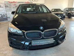 Schwarz Gebraucht 2017 BMW 225 Active Tourer Van / Kleinbus | 15.990 € (Fairer Preis)