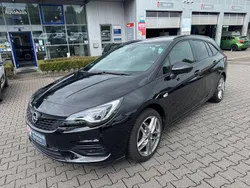 Schwarz Gebraucht 2021 Opel Astra Ultimate Kombi | 14.774 € (Teuer)
