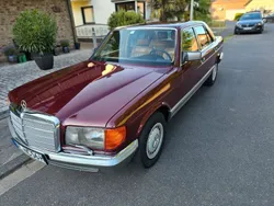 Rot Gebraucht 1985 Mercedes 380 SE Limousine | 14.500 €