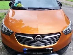Schwarz Gebraucht 2019 Opel Crossland Innovation SUV | 15.000 € (Fairer Preis)