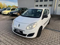 Weiß Gebraucht 2008 Renault Twingo Expression Kleinwagen | 2.399 € (Etwas zu teuer)