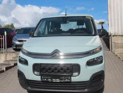Grün Gebraucht 2019 Citroën Berlingo Live Van / Kleinbus | 14.490 € (Fairer Preis)