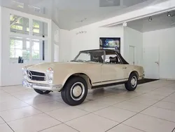 Beige Gebraucht 1966 Mercedes W113 Cabrio | 169.900 €