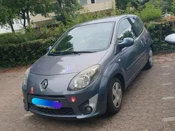 Grau Gebraucht 2008 Renault Twingo Kleinwagen | 4.500 € (Fairer Preis)