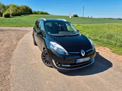 Schwarz Gebraucht 2013 Renault Grand Scénic III Bose Edition Van / Kleinbus | 7.200 € (Fairer Preis)