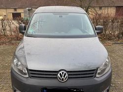 Grau Gebraucht 2011 VW Caddy Edition Van / Kleinbus | 5.850 € (Guter Preis)