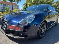 Blau Gebraucht 2011 Alfa Romeo Giulietta Quadrifoglio Verde Kleinwagen | 12.800 € (Teuer)