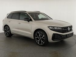 Sechura beige metallic Neu 2025 VW Touareg R-line SUV | 80.184 € (Fairer Preis)