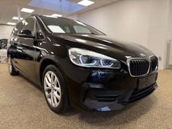 Schwarz Gebraucht 2021 BMW 218 Gran Tourer Advantage Van / Kleinbus | 18.690 € (Fairer Preis)