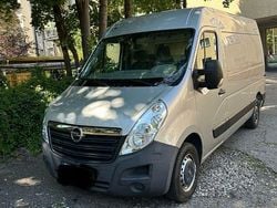 Grau Gebraucht 2014 Opel Movano Van | 11.800 €