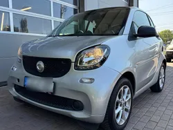 Silber Gebraucht 2015 Smart ForTwo Coupé Kleinwagen | 6.500 €