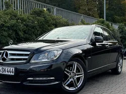 Schwarz Gebraucht 2012 Mercedes C180 Limousine | 11.800 €
