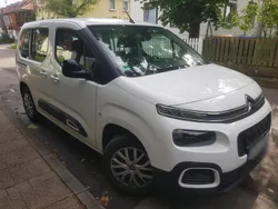 Weiß Gebraucht 2022 Citroën Berlingo PureTech Van / Kleinbus | 19.500 € (Fairer Preis)