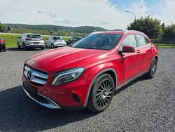 Rot Gebraucht 2015 Mercedes GLA180 SUV | 16.490 € (Guter Preis)
