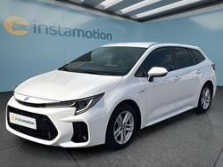 Weiß Gebraucht 2023 Suzuki Swace Kombi | 23.499 €