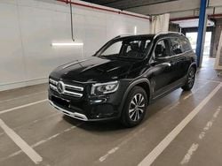 Schwarz Gebraucht 2022 Mercedes GLB180 SUV | 20.492 € (Guter Preis)