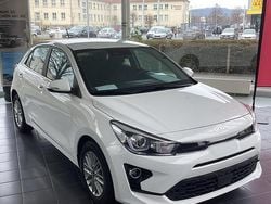 Weiß Gebraucht 2023 Kia Rio Exclusive Limousine | 17.500 € (Teuer)