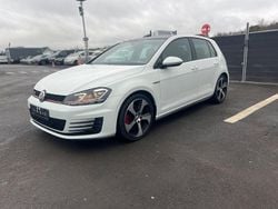 Weiß Gebraucht 2016 VW Golf VII GTI Limousine | 16.900 € (Superpreis)