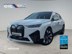 Weiß Gebraucht 2022 BMW iX Executive SUV | 53.690 € (Superpreis)