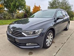 Grau Gebraucht 2016 VW Passat Trendline Kombi | 8.350 € (Guter Preis)
