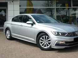 Silber Gebraucht 2018 VW Passat Comfortline Limousine | 13.100 € (Superpreis)