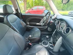 Rot Gebraucht 2003 Mini Cooper Coupé Coupé | 2.350 € (Fairer Preis)