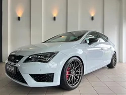Grau Gebraucht 2016 Cupra Leon Limousine | 17.900 € (Etwas zu teuer)